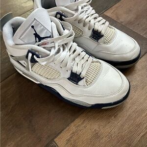 Jordan Men's Sneakers in White and Navy